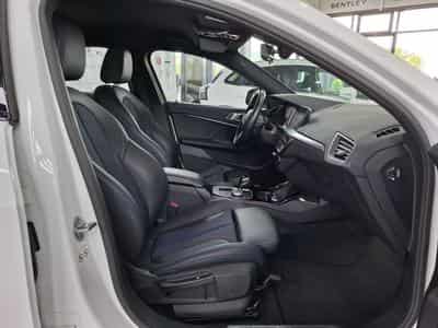 BMW 118 i M SPORT PAKET, NAVI, LED, COCKPIT DIGITAL, CARPLAY, PDC, (2021) - Foto 9