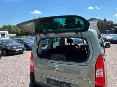 Peugeot Partner Partner Tepee Outdoor 1.6 *Klima*Euro5* (2011) - Foto 14