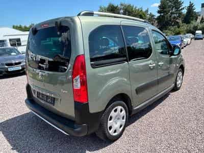 Peugeot Partner Partner Tepee Outdoor 1.6 *Klima*Euro5* (2011) - Foto 4