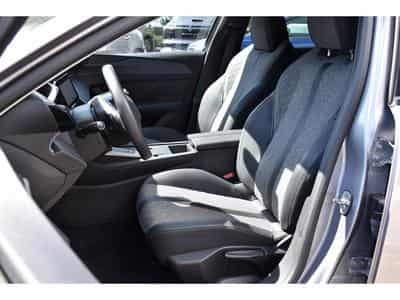 Peugeot 408 1.2 PureTech Allure EAT8 ACC LANE GPS CAM 1° MAIN (2024) - Foto 6