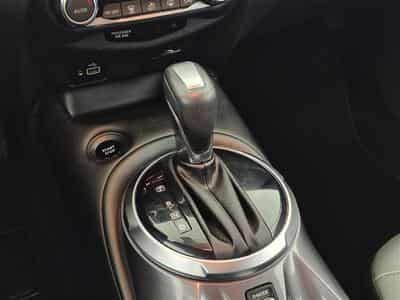 Nissan Juke 1.6 HEV N-Connecta AMT (2023) - Foto 12