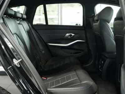 BMW 320 d Touring M Sportpaket *ACC*Pano*LiveCockpit (2021) - Foto 15