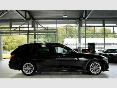 BMW 320 d Touring M Sportpaket *ACC*Pano*LiveCockpit (2021) - Foto 6