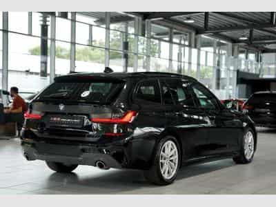 BMW 320 d Touring M Sportpaket *ACC*Pano*LiveCockpit (2021) - Foto 8