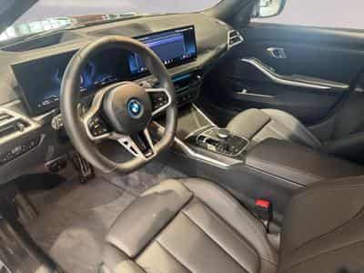 BMW 330 330e Touring M Sport (2025) - Foto 11