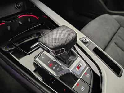 Audi A4 40 TDI QUATTRO S-Tronic S-Line (2025) - Foto 12
