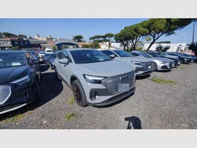 Audi Q4 e-tron Standard (2024) - Foto 2