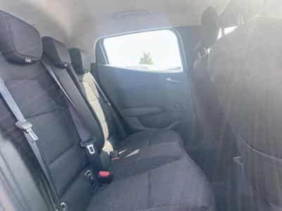 Renault Clio 1.6 E-TECH 140 BUSINESS (2020) - Foto 13