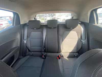 Renault Clio 1.6 E-TECH 140 BUSINESS (2020) - Foto 14