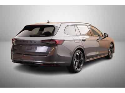 Skoda Superb 2.0 TSi DSG 204 Sportline (2025) - Foto 5