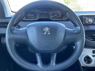 Peugeot 208 1.0 PURETECH LIKE 5P (2015) - Foto 11