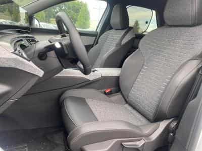 Peugeot 3008 1.2 HYBRID 145 ALLURE E-DCS6 (2025) - Foto 10
