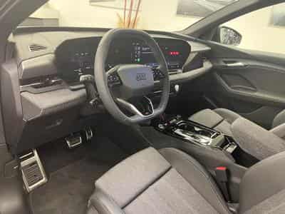Audi Q6 e-tron S line 252 CH / 185 kW (2025) - Foto 4