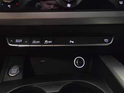 Audi A4 35 TDI 163CV AVANT S-TRONIC (2020) - Foto 15
