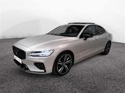 Volvo S60 2.0 B3 MHE R-Design Geartronic NAVI / PANO/ H-KARDON / JA 19 (2022) - Foto 1