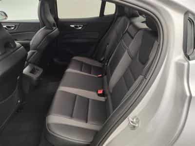 Volvo S60 2.0 B3 MHE R-Design Geartronic NAVI / PANO/ H-KARDON / JA 19 (2022) - Foto 14