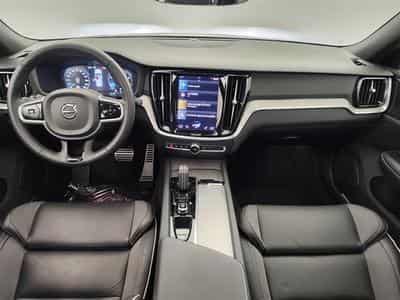 Volvo S60 2.0 B3 MHE R-Design Geartronic NAVI / PANO/ H-KARDON / JA 19 (2022) - Foto 8