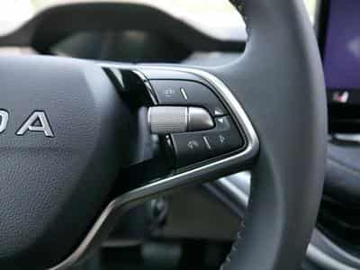 Skoda Elroq 60*ACC*PDC*LED*SHZ*KAMERA*TEMPOMAT*KLIMA*SMARTLINK*EL-HECKKL (2026) - Foto 14