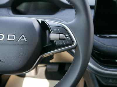 Skoda Elroq 60*ACC*PDC*LED*SHZ*KAMERA*TEMPOMAT*KLIMA*SMARTLINK*EL-HECKKL (2026) - Foto 14