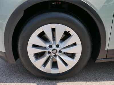 Skoda Elroq 60*ACC*PDC*LED*SHZ*KAMERA*TEMPOMAT*KLIMA*SMARTLINK*EL-HECKKL (2026) - Foto 3