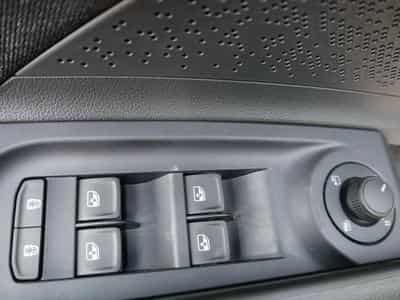 Skoda Elroq 60*ACC*PDC*LED*SHZ*KAMERA*TEMPOMAT*KLIMA*SMARTLINK*EL-HECKKL (2026) - Foto 10