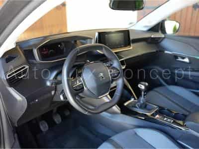 Peugeot 208 1.2 PureTech 100 S&S Allure Pack (2022) - Foto 5