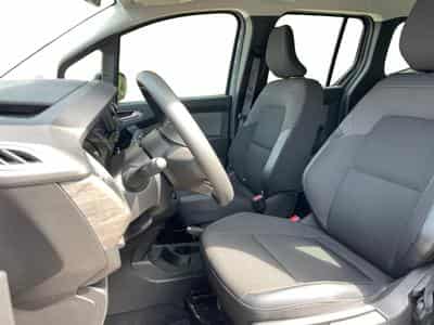 Renault Kangoo 1.3 TCe 130 EDC Techno (2025) - Foto 6