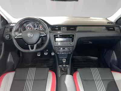 Skoda Rapid 1.6 TDI MONTE CARLO (2015) - Foto 5