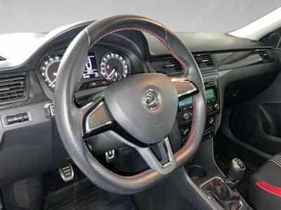Skoda Rapid 1.6 TDI MONTE CARLO (2015) - Foto 8