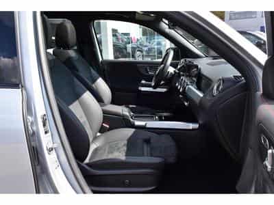 Mercedes GLB 220 4Matic AMG Line 8G-DCT 7 PL. MEMO PANO NIGHT ACC CAM360 1°M (2025) - Foto 7