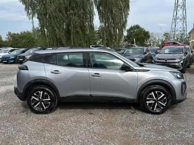 Peugeot 2008 1.2 HYBRID 145 STYLE E-DCS6 (2025) - Foto 4