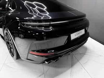 Porsche Panamera 4.0 V8 GTS / 5 SEATS / FULL (2025) - Foto 10