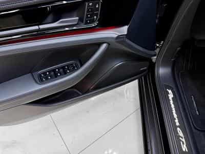 Porsche Panamera 4.0 V8 GTS / 5 SEATS / FULL (2025) - Foto 15