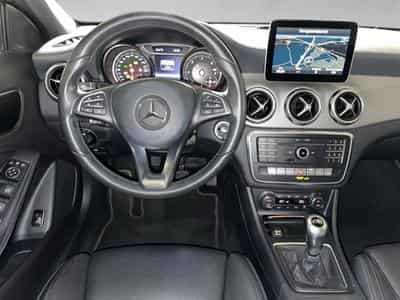 Mercedes GLA 200 GLA d DCT PACK URBAN (2017) - Foto 6