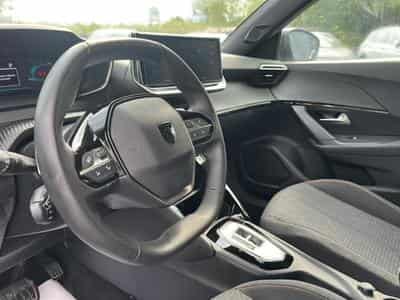 Peugeot 2008 1.2 HYBRID 145 STYLE E-DCS6 (2025) - Foto 15