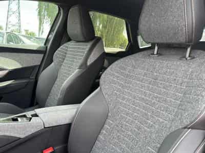 Peugeot 3008 1.2 HYBRID 145 ALLURE E-DCS6 (2025) - Foto 13
