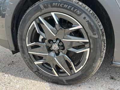 Peugeot 3008 1.2 HYBRID 145 ALLURE E-DCS6 (2025) - Foto 9