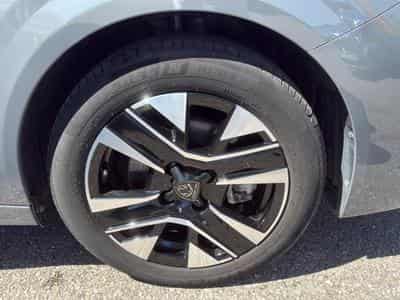 Peugeot 208 1.2 100 ALLURE (2025) - Foto 6
