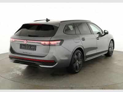 VW Passat Variant 2.0 TDI 142 kW 4Motion R-Line (2026) - Foto 2
