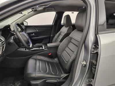 Citroen C5 X 1.2 PureTech 130cv EAT8 Plus NAVI / FULL LED / CUIR / JA 19" (2024) - Foto 7