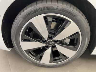 Audi A5 A5 Avant S line TDI quattro 204 CV / 150 kW S tronic (2025) - Foto 9