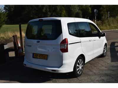 Ford Tourneo Trend 1,5 Duratorq TDCi 5 places Airco (2021) - Foto 4