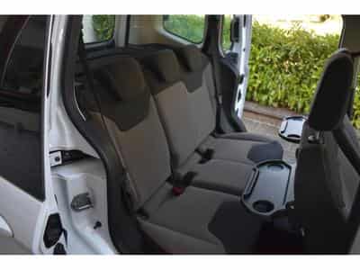 Ford Tourneo Trend 1,5 Duratorq TDCi 5 places Airco (2021) - Foto 7