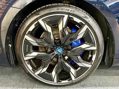 BMW i5 i5 M60 601cv Auto xDrive (2024) - Foto 3