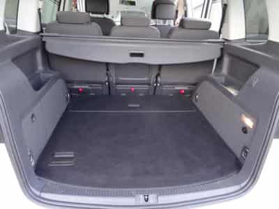 VW Touran 1.4 TSI DSG (2014) - Foto 9