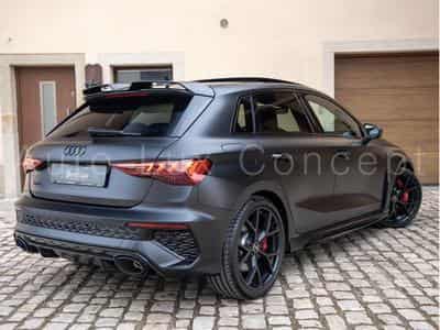 Audi RS3 Sportback 2.5 TFSI quattro S tronic 7 (2024) - Foto 3