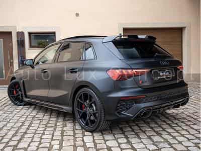 Audi RS3 Sportback 2.5 TFSI quattro S tronic 7 (2024) - Foto 4