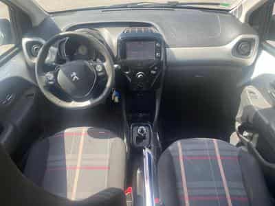 Peugeot 108 1.0 VTI ALLURE ETG5 5P (2015) - Foto 9