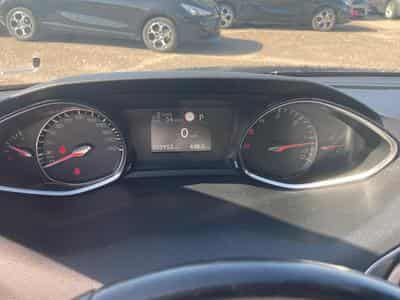 Peugeot 308 1.5 BLUEHDI 130 ALLURE EAT8 (2018) - Foto 15