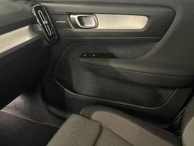 Volvo XC40 Black-Edition Plus (2025) - Foto 12
